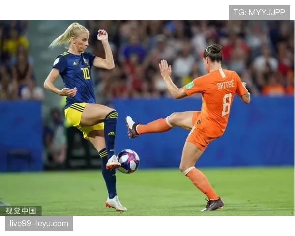 荷兰队迎新援加盟,实力跃升冲击荣誉引关注 荷兰队迎新援加盟,实力跃升冲击荣誉引关注