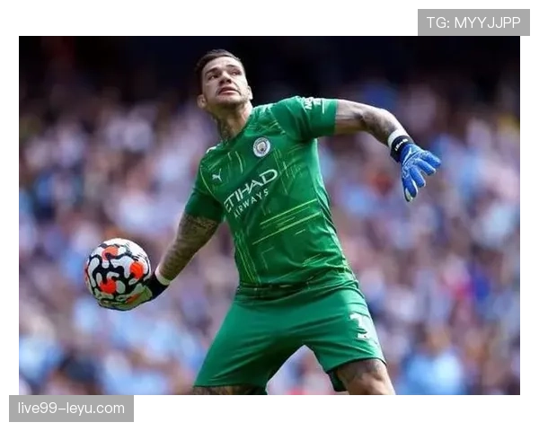 阿圭罗持续发挥稳定能力，助力球队在新赛季取得佳绩