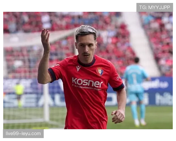 拉菲尼亚：边路爆点到稳定输出的角色进化解析